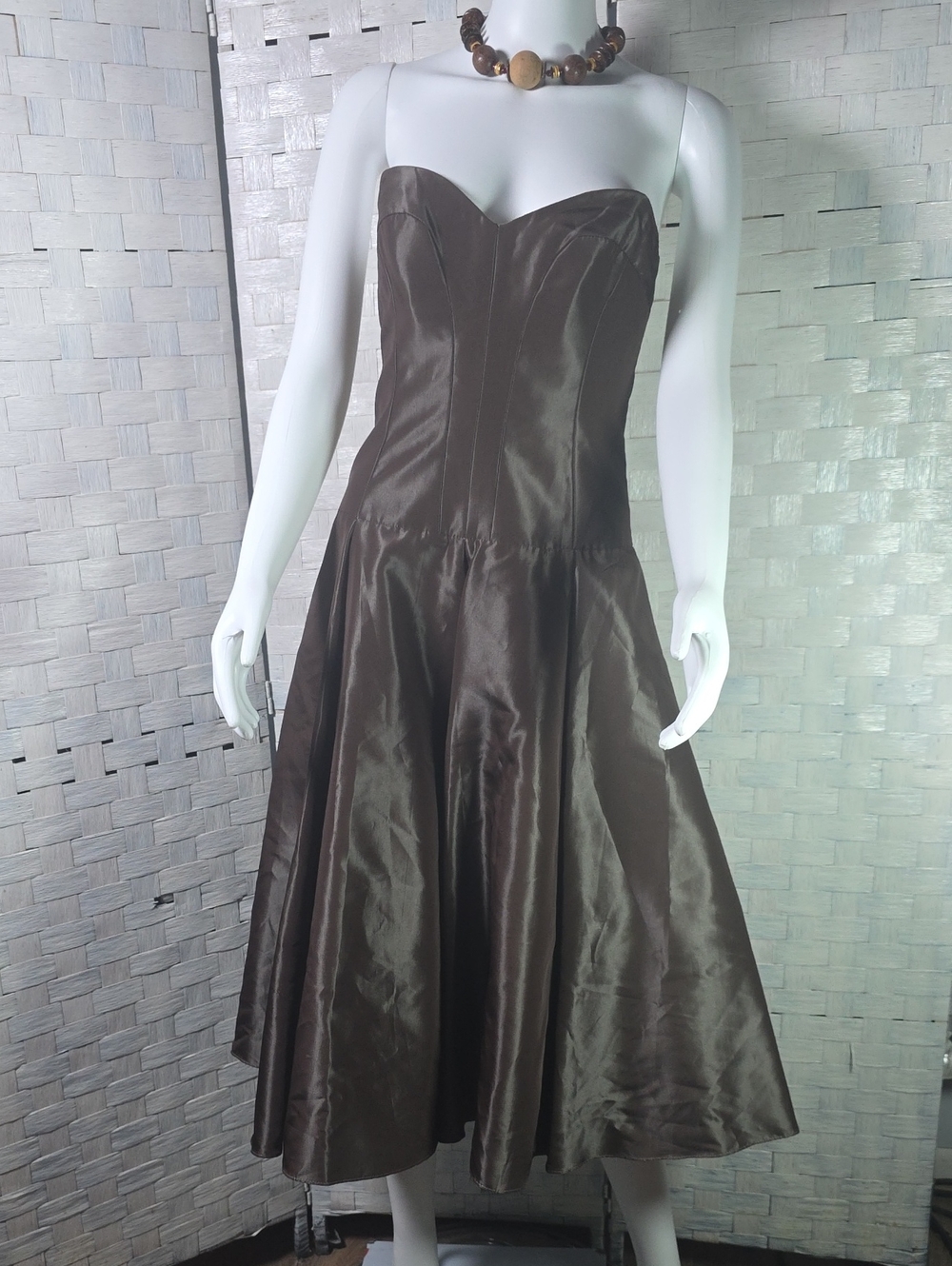 VINTAGE NICOLE MILLER. Satin A-Line Dress
